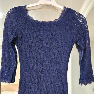 Diane Von Furstenberg navy dress lace size 0